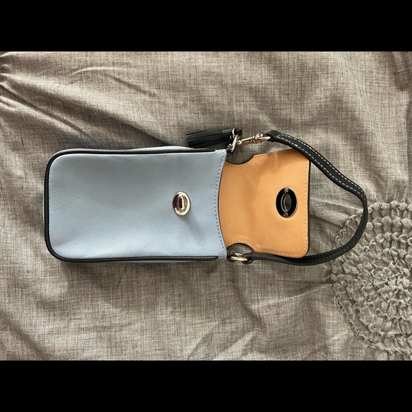 Small Coach cell phone bag with toggle clasp - gently used - Picture 6 of 8